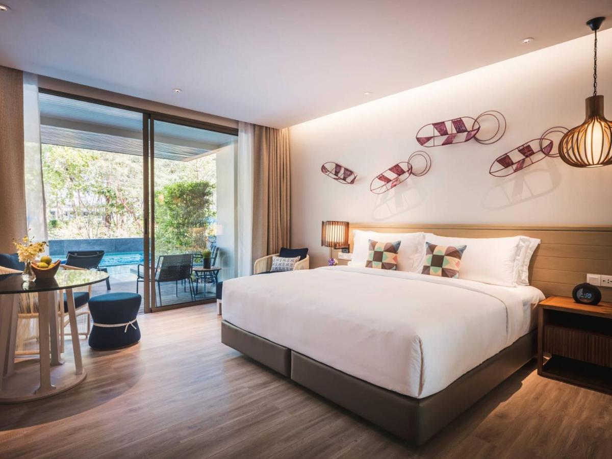 Avani Plus Khao Lak Resort Exterior photo